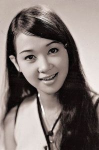 演员