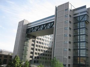内蒙古工业大学