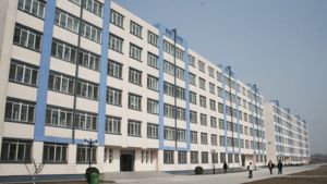 天津理工大学中环信学院