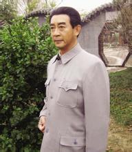 六小龄童