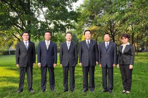 学院领导班子