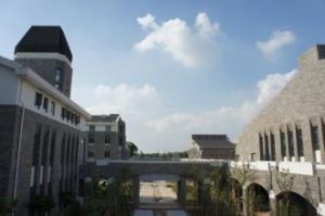 广东东软学院