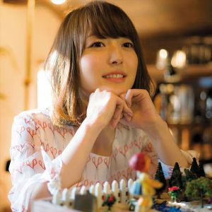生于2月25日的花泽香菜
