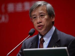 首席执行官邱慈云	