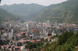 万源市