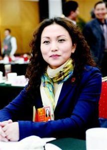 李莉