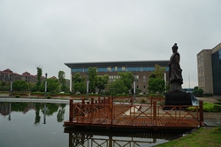 学校体育馆