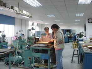 电子信息工程学院