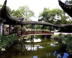 上传图片图片格式：jpg、jpeg、png、gif，大小为1M以内图片大小：		大(长边300px)	小(长边140px)对齐方式：		图片居左	图片居右图片描述[必填]：		