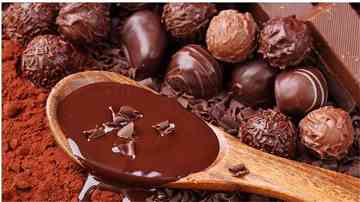 巧克力发白和霉掉区分